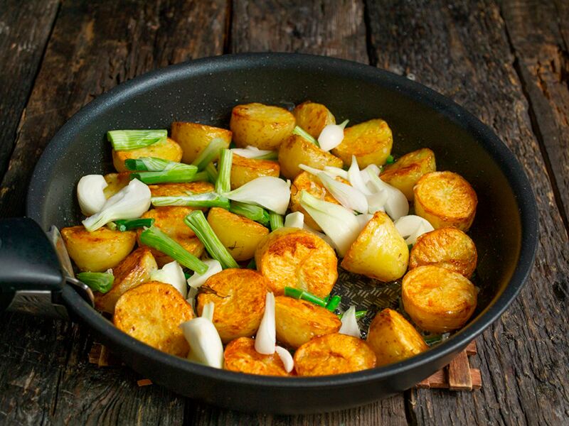 5 секретов вкусной жареной картошки